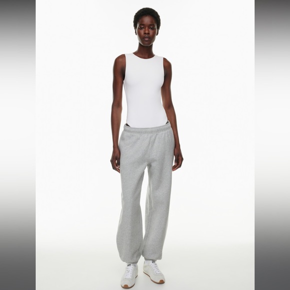 Aritzia Contour Crew Bodysuit - Picture 6 of 7